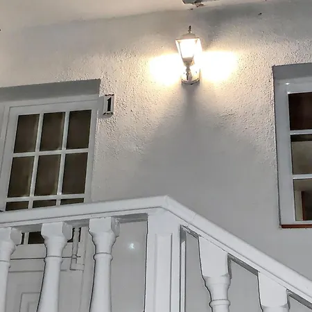 Comfortable With Sea View 45 M² Parking Apartment *